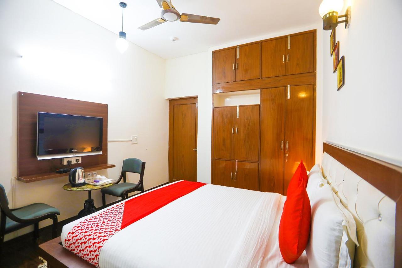 Oyo 62702 Golden Home Stay New Delhi Luaran gambar